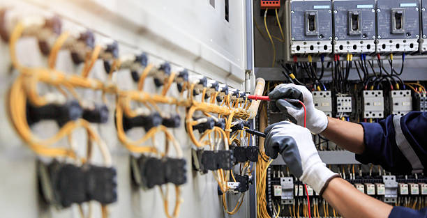 Professional Electrician technician working in Chrisman, IL